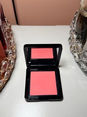 Buxom Cream Blush in Vibrant Coral Pink
SHADE: Breathless